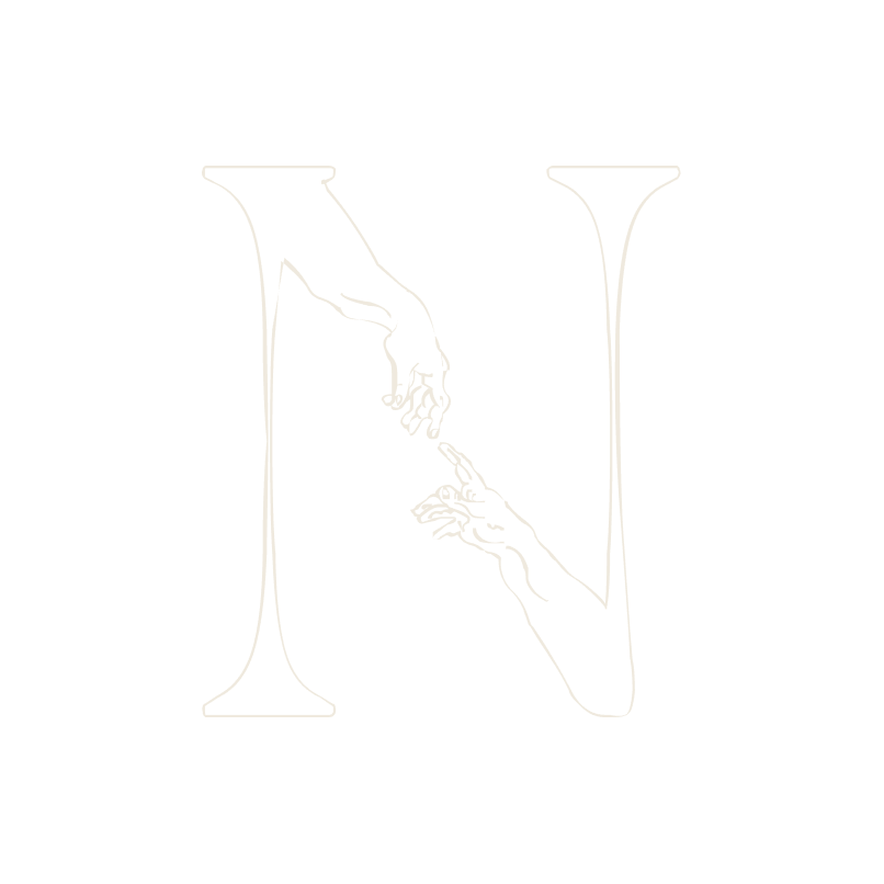 The finished N: contour and skeleton fitted together, the fingertips falling on the diagonal.