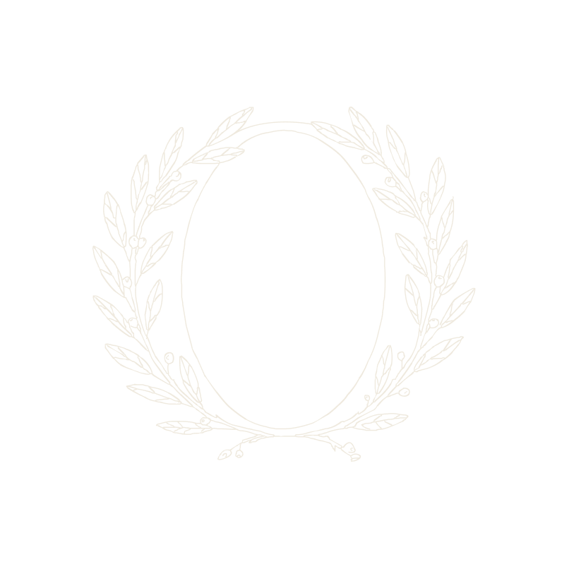 The finished O: the wreath closed into the ring with the tie at its base.