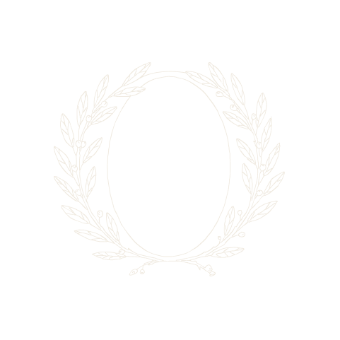 The finished O: the laurel closes into a ring, every leaf drawn separately, the stems tied off at the base.